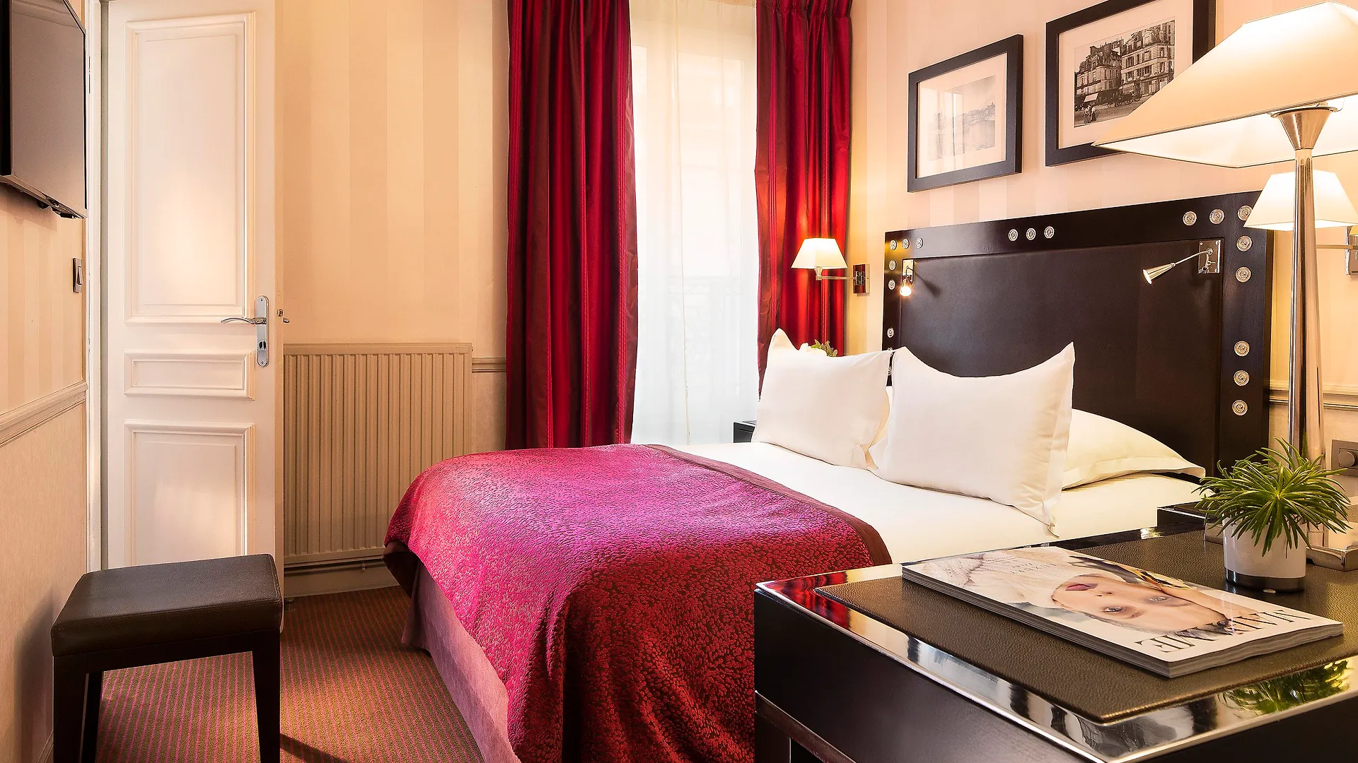 Hotel Duquesne Eiffel Paris France