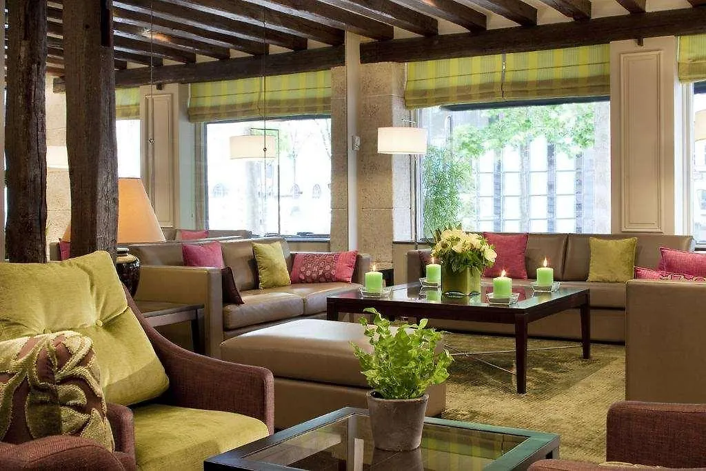 ***  Hotel Duquesne Eiffel Paris France