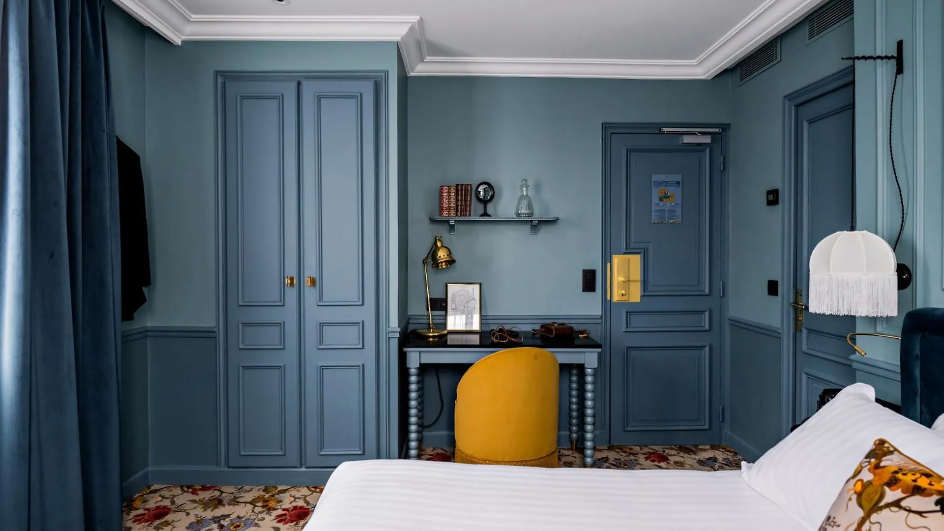 Hotel Duquesne Eiffel Paris France