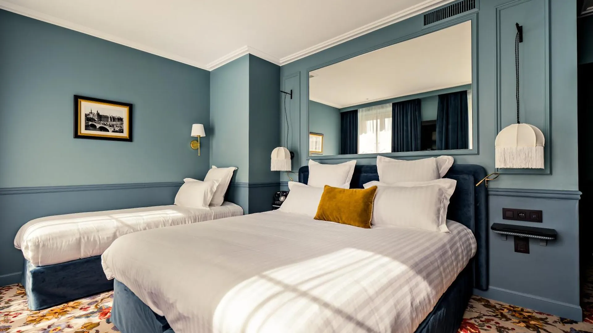 Hotel Duquesne Eiffel Paris