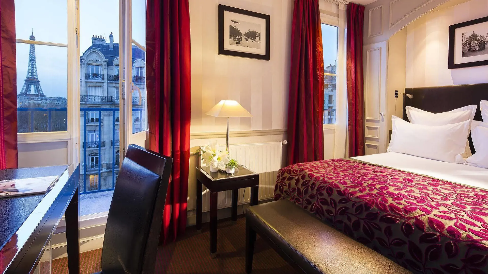 Hotel Duquesne Eiffel Paris