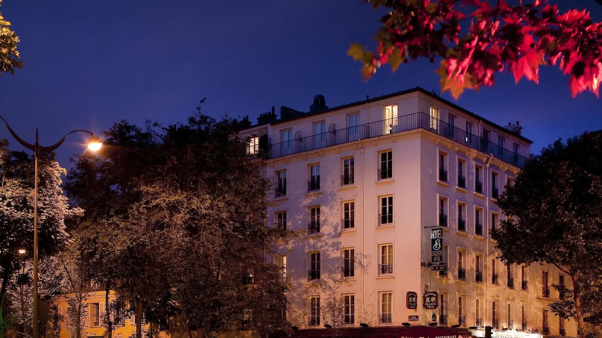 Hotel Duquesne Eiffel Paris